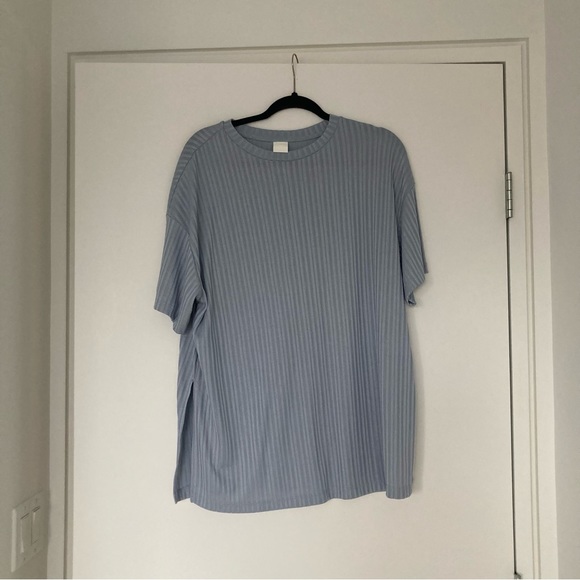 H&M top - Picture 1 of 4